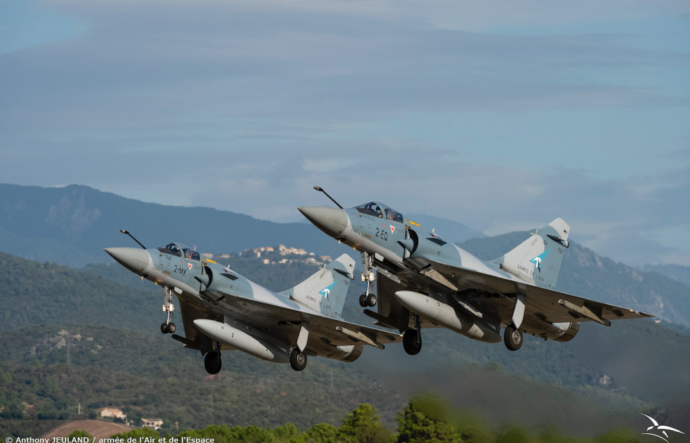 Mirage F1 - Rafale - les meilleurs avions de chasse français #mirage  #rafale #aviondechasse
