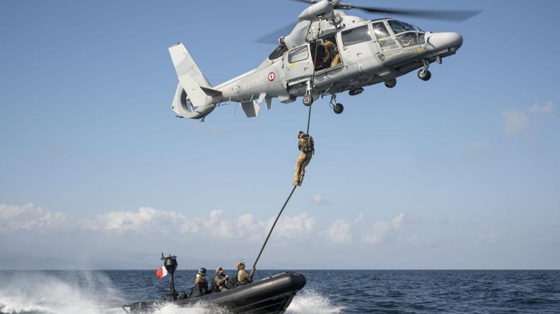 ANTARES – Le GAN coopère avec les fusiliers marins et commandos stationnés à Djibouti