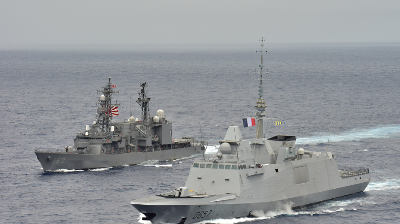 Manœuvres conjointes entre les forces maritimes et japonaises FREMM-DA Lorraine