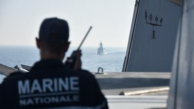 Activité de coopération entre les forces navales émiriennes et la FLF Courbet