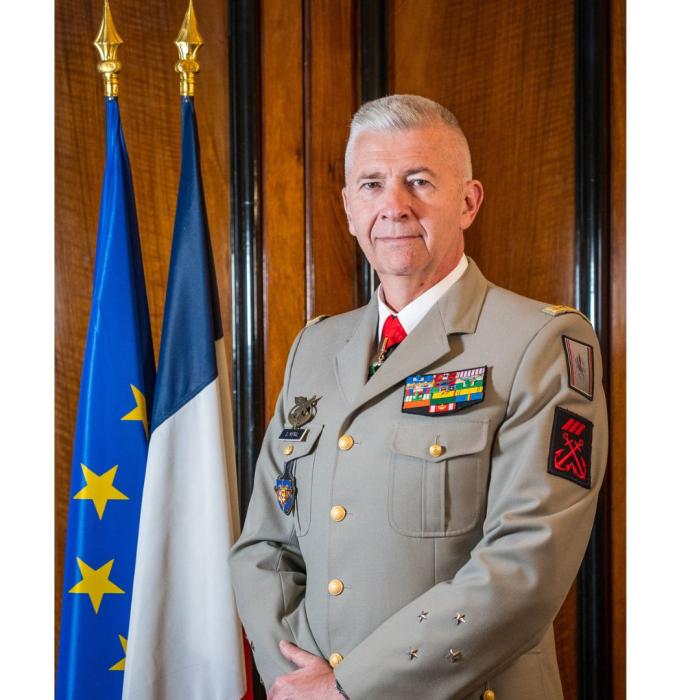 Photo officielle du Gouverneur militaire de Lyon
